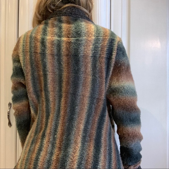 Cardigan - Picture 4 of 6